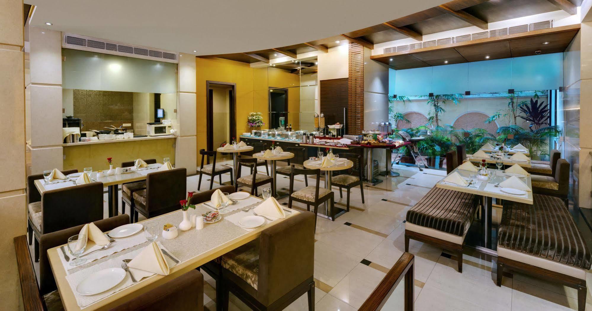 Grand Residency Hotel & Serviced Apartments Bombaj Zewnętrze zdjęcie